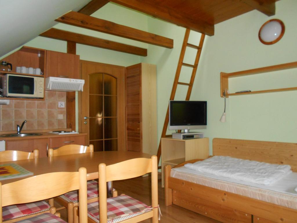 Apartmany Base Camp Železná Ruda Exterior foto